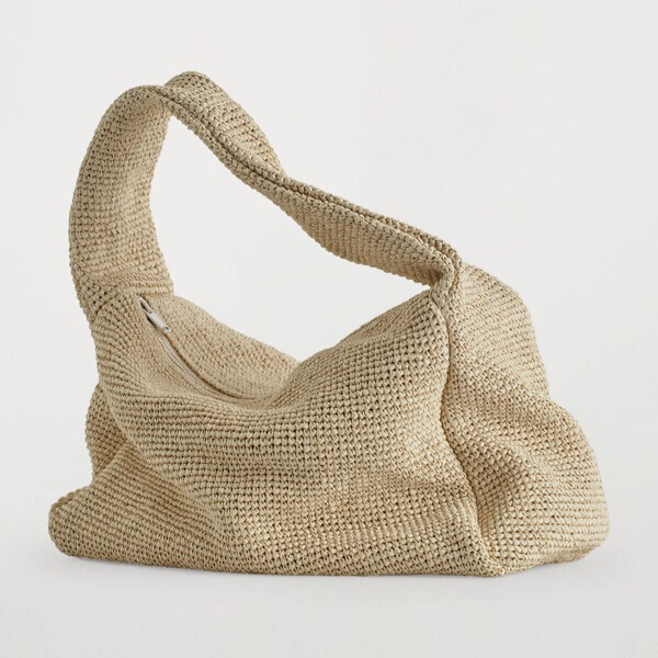 슬라우치 라피아 토트백 11만5천원 코스