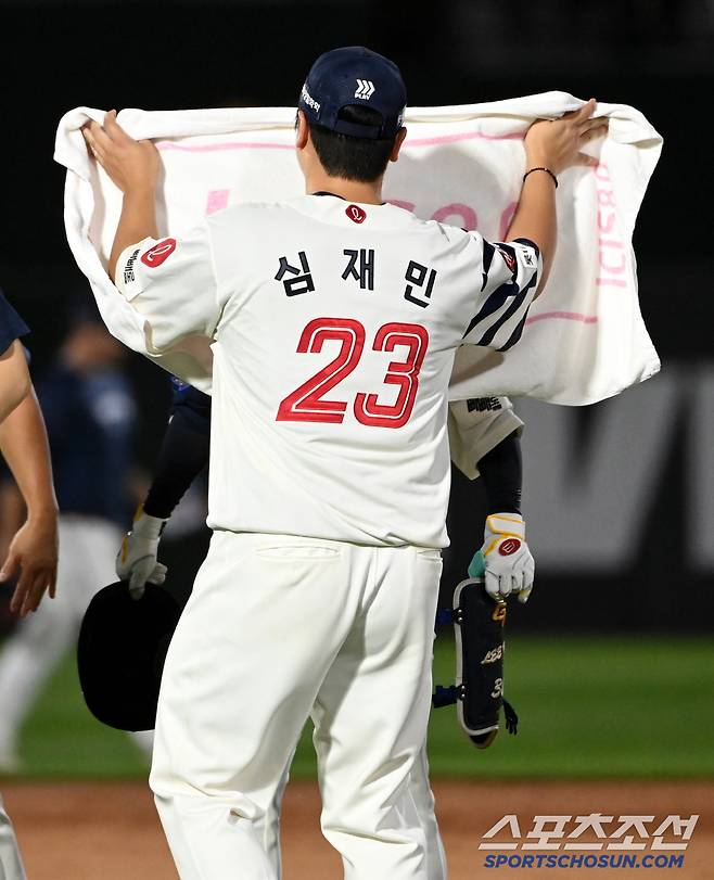 632일만의 1군 복귀에서 1.2이닝을 틀어막고 승리투수가 된 심재민