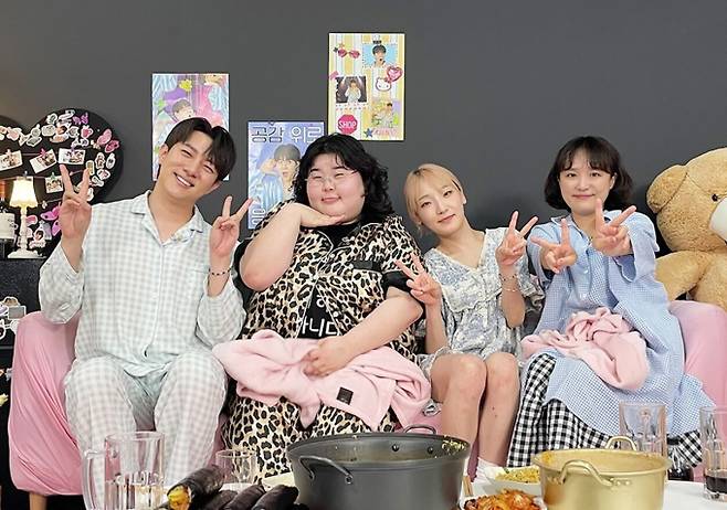 히밥·박뚜기·나도, ‘파자매 파티’ 먹방 특집 출격 (제공: 샌드박스네트워크)