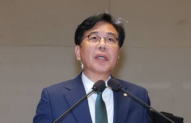 송언석 국민의힘 비상대책위원장 겸 원내대표가지난  9일 국회에서 열린 의원총회에서 발언하고 있다. [연합뉴스]