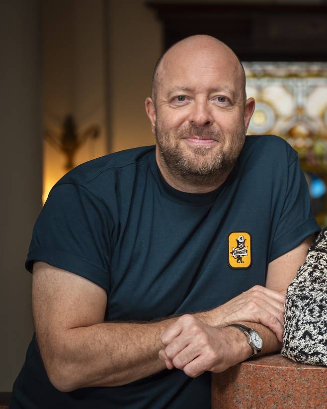 연극 ‘렛미인’의 존 티파니 연출가.  (c)신시컴퍼니