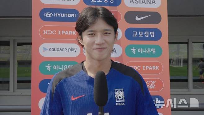 [서울=뉴시스] 대한민국 남자 축구 대표팀에 대체 발탁된 정승원이 8일 대한축구협회와 인터뷰하고 있다. (사진=대한축구협회 제공) *재판매 및 DB 금지