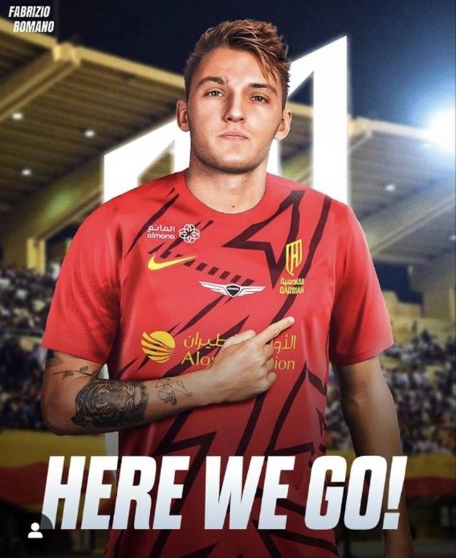 마테오 레테기의 합성 사진. /사진=파브리시오 로마노 SNS 캡처