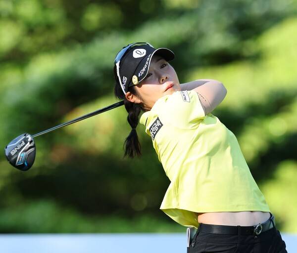 2025년 한국여자프로골프(KLPGA) 투어 하이원리조트 여자오픈에 출전한 이소영 프로가 1라운드에서 경기하는 모습이다. 제공=KLPGA