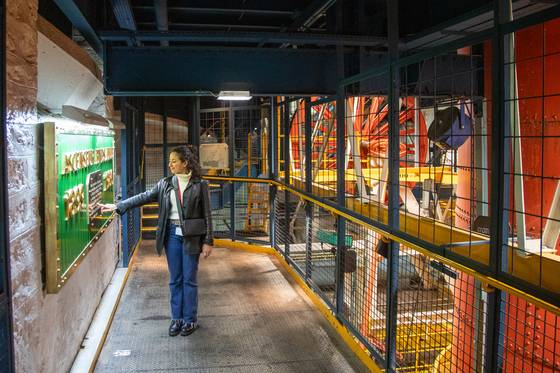 특별 방문 프로그램을 신청하면 가볼 수 있는 지하 기계실.