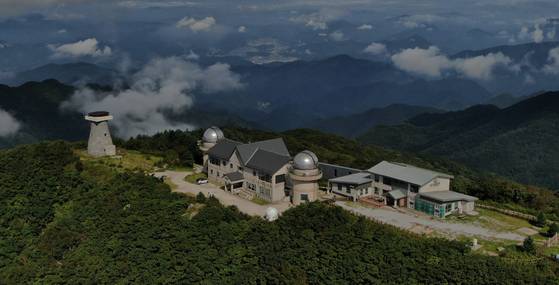 하늘에서 내려다본 소백산천문대. 사진 박영식