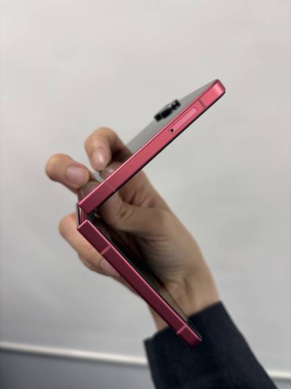 A display of Galaxy Z Flip 7 unfolded in central Seoul on July 10. [LEE JAE-LIM]