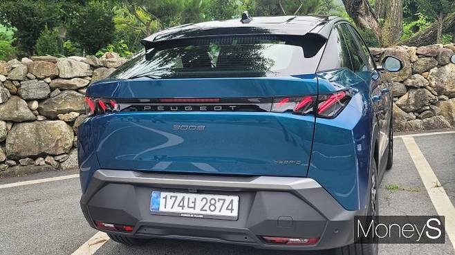 푸조 '올 뉴 3008 스마트 하이브리드'의 디자인은 감각적인 프렌치 감성이 녹아들었다. /사진=김창성 기자