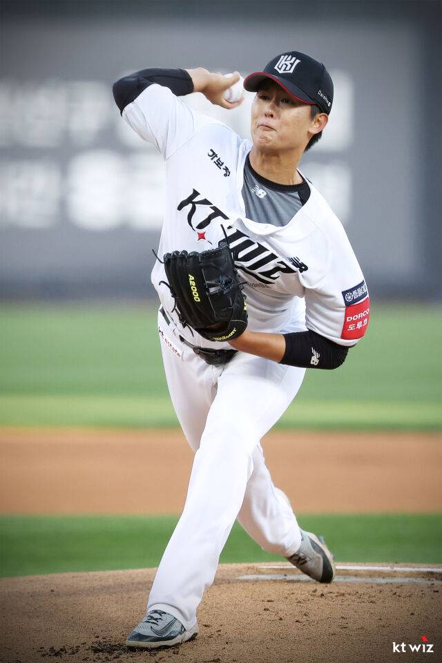 KT 위즈 강건./KT 위즈