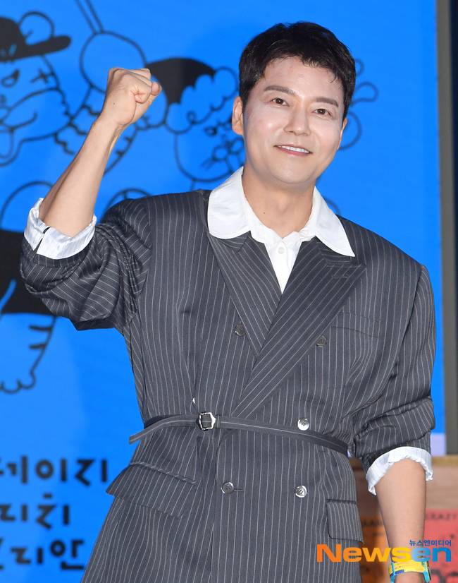 전현무, 뉴스엔DB