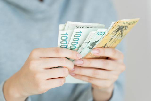 올해 상반기 발견된 위조지폐는 총 48장인 것으로 나타났다. 사진은 기사의 특정 사실과 관련 없음. 게티이미지뱅크