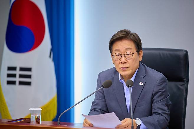 이재명 대통령이 지난 10일 서울 용산 대통령실 청사에서 열린 3차 수석·보좌관 회의에서 발언하고 있다. 뉴스1