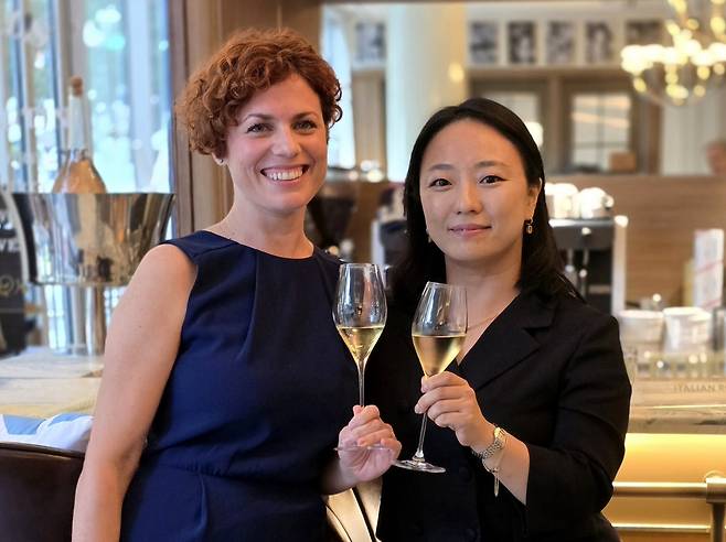 에티카와인스 아시아·태평양(APAC) 비즈니스 베라 마리사니(Vera Malisani) 커머셜 디렉터와 류주희 한국 지사장.