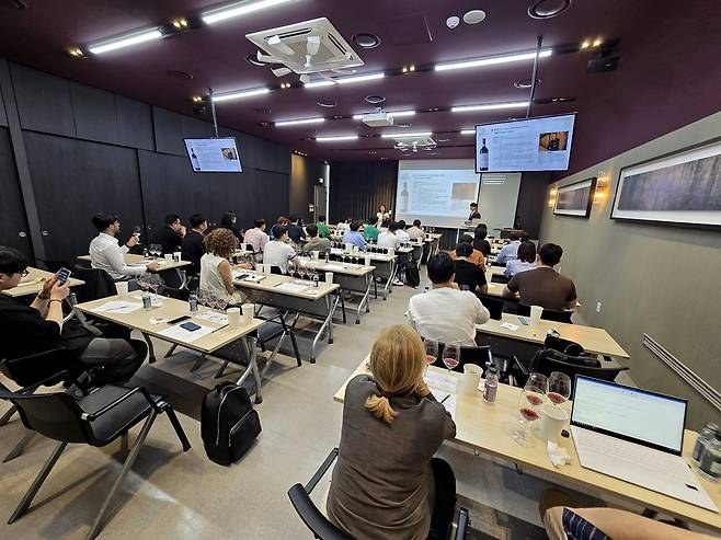 블라인드 테이스팅 어크로스 이탈리아. 최현태 기자