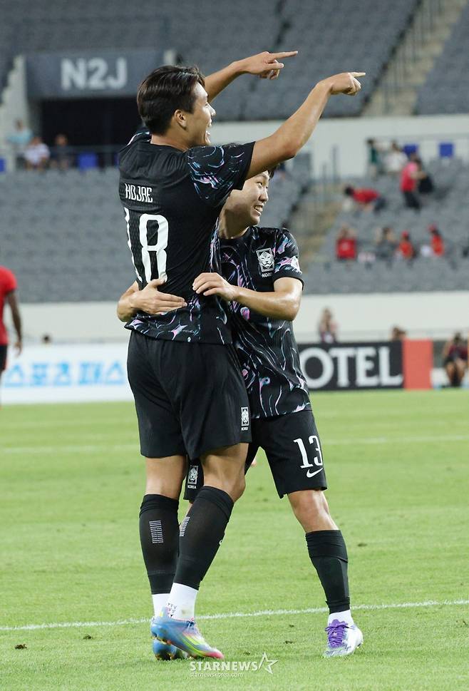 [포토] 이호재-강상민 '홍콩 격파 주역들'