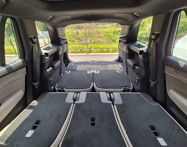 XC90 2·3열을 접은 모습 [촬영 홍규빈]