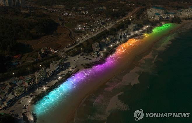 삼척해수욕장의 야경 [강원도 제공.재판매 및 DB 금지]