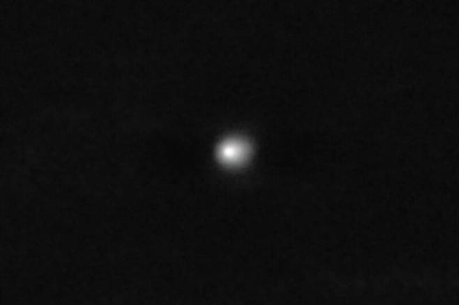 지난 3일 유럽남방천문대(ESO)의 초거대망원경(VLT)을 통해 촬영한 세번째 성간 천체 `3I/ATLAS\'. 유럽남방천문대 제공