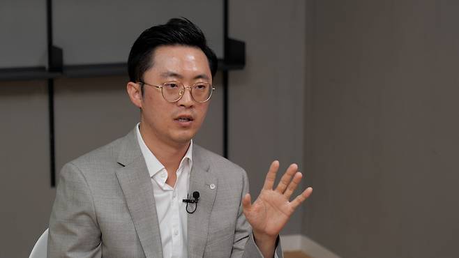 지난달 13일 이장원(세무법인 리치 대표) 세무사가 중앙일보 VOICE팀과 인터뷰하고 있다.