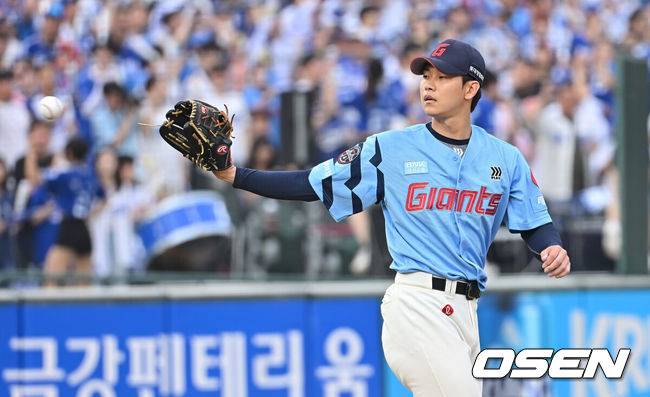 [OSEN=부산, 이석우 기자]  롯데 자이언츠 홍민기/ foto0307@osen.co.kr