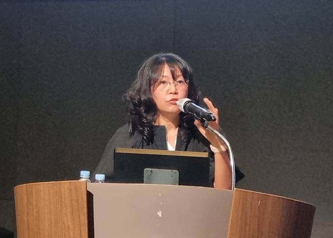 차바이오그룹 양은영 부사장이 지난 11일 경기도 성남시 차바이오컴플렉스에서 판교 제2테크노밸리에 건설 중인 'CGB-CIC 오픈이노베이션 센터'의 프리오픈(Pre-Open) 행사를 열고 센터 운영 계획과 전략에 대해 소개하고 있다. /사진=권미란 기자 rani19@