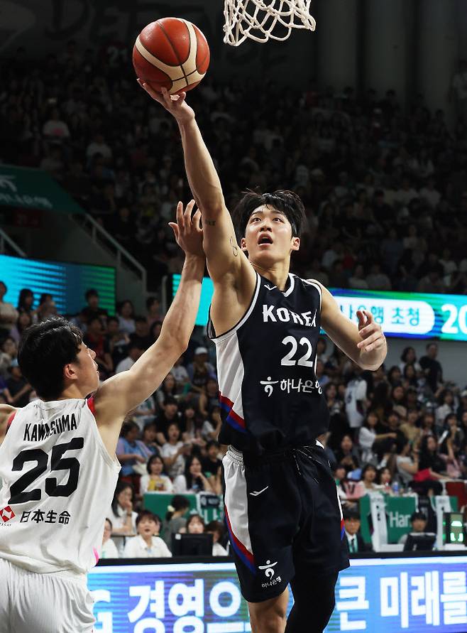 13일 안양 정관장아레나에서 열린 2025 남자농구 국가대표 평가전 한국과 일본의 경기. 한국 여준석이 슛하고 있다. 사진=연합뉴스