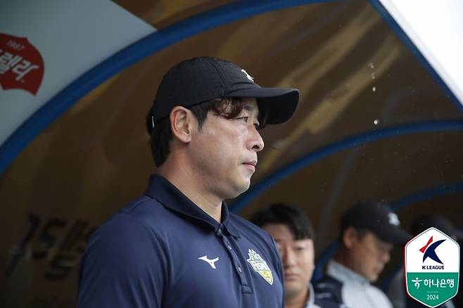 충남 아산 배성재 감독. 사진 | 한국프로축구연맹