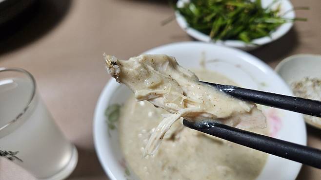 20250712_211531.jpg 저녁 야구하는 아들 몸보신 홈메이드 들깨 삼계탕