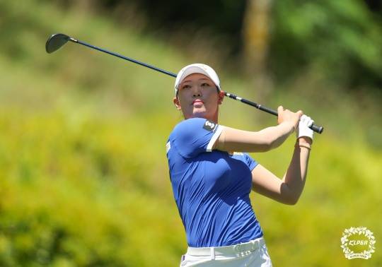 방신실의 티샷. 사진[연합뉴스]