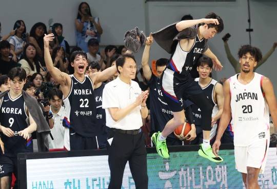 분위기 좋은 한국 벤치. 사진[연합뉴스]
