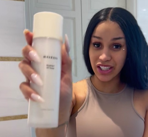 카디비가 자신의 SNS에 ‘하예진’ 토너를 소개하고 있다. [하예진 제공]