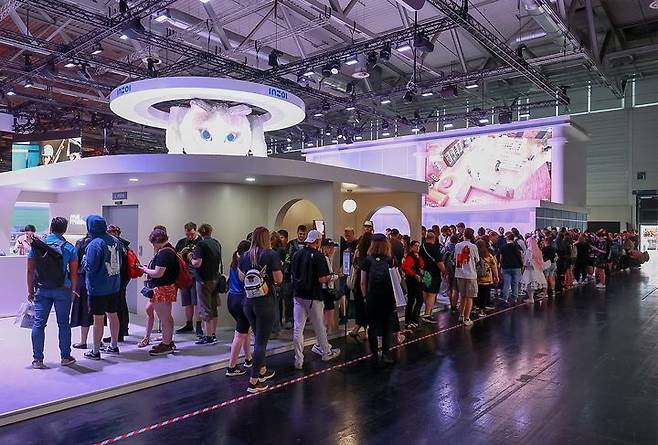 [서울=뉴시스]독일 쾰른에서 열린 게임쇼 '게임스컴 2024'의 크래프톤 인조이 부스 (사진=크래프톤 제공) *재판매 및 DB 금지