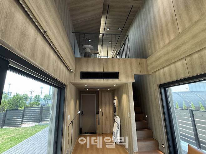 LG전자 스마트코티지 ‘듀오 맥스’ 모델 내부.(사진=공지유 기자)