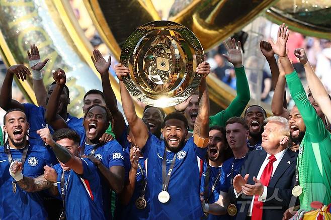 첼시가 14일(한국시간) 2025 FIFA 클럽월드컵 결승에서 PSG를 3-0으로 완파하고 우승했다. ⓒ AFP=뉴스1