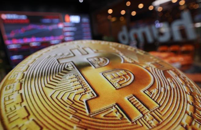 가상의 비트코인 모습. /뉴스1