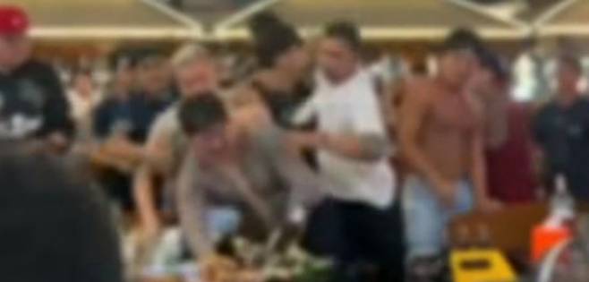 지난 11일 태국 파타야에서 관광 중이던 한국인 남성들이 몸싸움을 벌였다. 사진=더파타야뉴스/틱톡 캡처