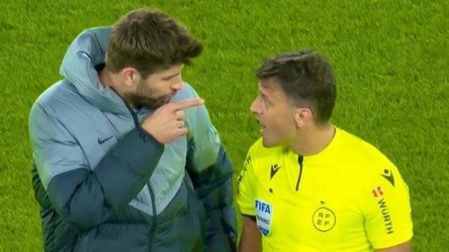 af85ed0d164620011ef0a8a3d9f53b08.jpg 역대 축구경기중 가장 낭만있던 퇴장