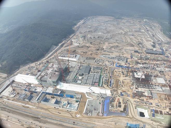 현장 북동-남동측 전경_25.07.08.jpg 용인 하이닉스 반도체 공장 건설 현장 7월 사진.jpg