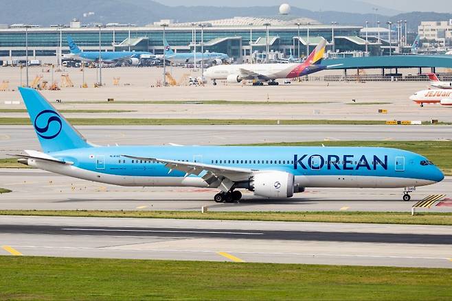 대한항공 신도장 버전 실제 기체 사진들ㄷㄷㄷ