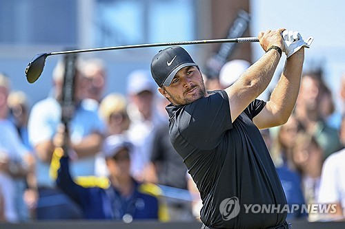 고터럽의 티샷. 사진[AP=연합뉴스]