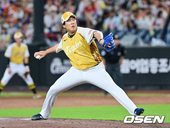 [OSEN=대전, 박준형 기자] 8회초 한화 박상원 투수가 역투하고 있다.  2025.07.12 / soul1014@osen.co.kr