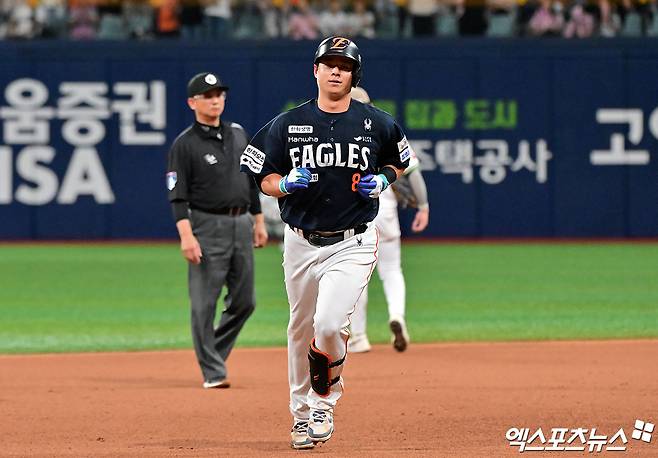 한화 이글스 내야수 노시환이 2025시즌 전반기 국내 타자 중 가장 많은 17개의 홈런을 기록했다. 사진 엑스포츠뉴스 DB