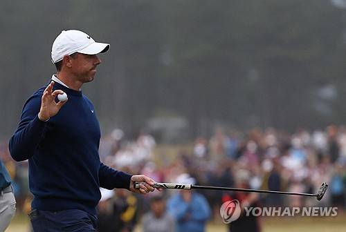 홀아웃하는 매킬로이. [로이터=연합뉴스]