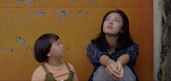 제주 출신 문숙희 감독의 독립영화 '인생세탁소, 코레아'(영문 제목: A Ray of Sunlight / 러시아어 제목: Луч солнца / 러닝타임 103분) 스틸컷 ⓒ제주의소리