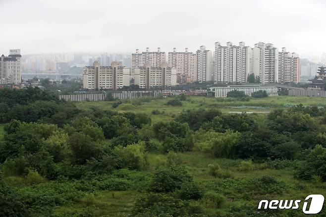 서울 아파트 모습.. 2020.7.29/뉴스1 ⓒ News1 이승배 기자