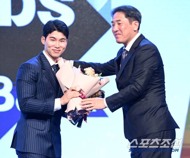 스포츠조선DB