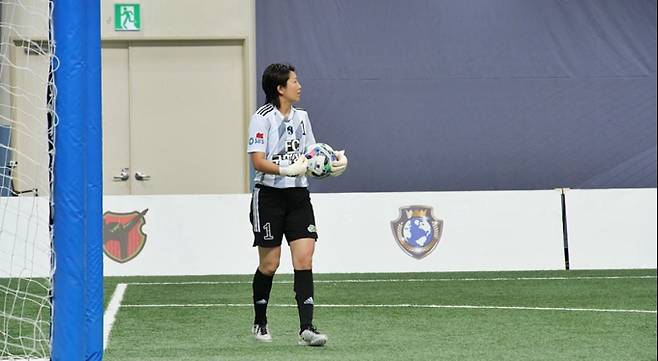 ‘골때리는 그녀들’ ‘구척장신’, 기피 대상 1위 등극! '바주카포' 김진경X이혜정-차서린 '질식 수비'로 압도적 화력 예고(골때녀) SBS