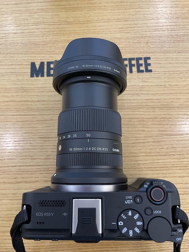 0490f719b6816ef120b5c6b011f11a397881d9c9a8bcf7f1b104