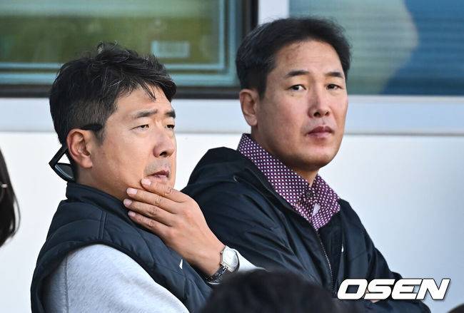 홍원기 키움 감독과 고형욱 단장. 2024.10.23 / OSEN DB