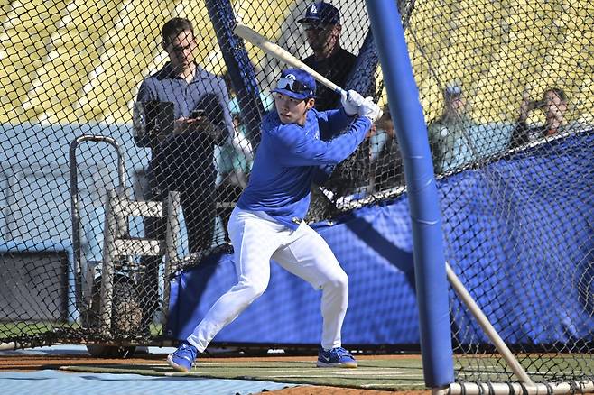 다저스 김혜성은 14일(한국시간) 오라클파크에서 열린 샌프란시스코전을 끝으로 전반기를 마무리했다. 그는 48경기에서 타율 0.339을 기록하며 강렬한 인상을 남겼다.｜AP뉴시스